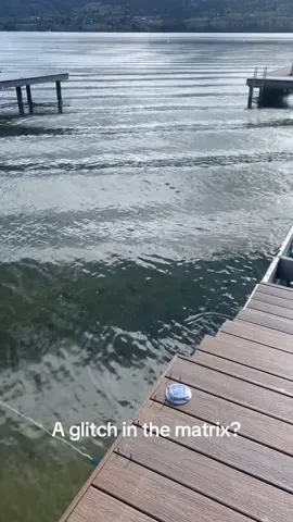 Never seen it before 🤔 #glitch #matrix #foryou #satisfying #lake #wave #weird #fy #strange #canada #viral #satisfyingvideo 