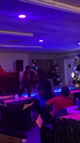 The Truth of the matter is It was GODS planned…..He a fan ❗️❗️❗️ #freestyle #dance #stayfocus #happyhumpday #viral #eddybjr 