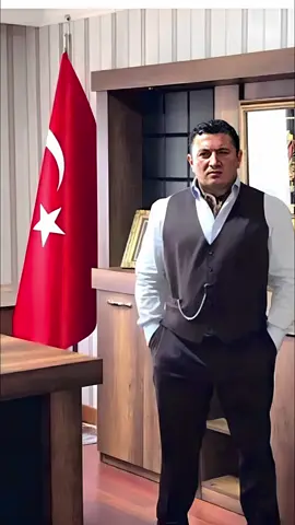 Böyük Qardaş QuLi✴️♥️ #quli #qulibakinskiy #qanunioğrular #düzünəquli🖤☝ #nadirselifov #oğruideyasi #böyükqardaş 
