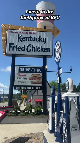 Colonel Sanders - the man, the myth, the legend #kfc #kentuckyfriedchicken #travel #thingstodoinkentucky #corbinkentucky #fingerlickengood #kentucky 