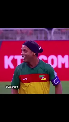 Ronaldinho gaúcho no auge 😮‍💨🇧🇷🪄 #futebolbrasileiro #brasil🇧🇷 #foryou 
