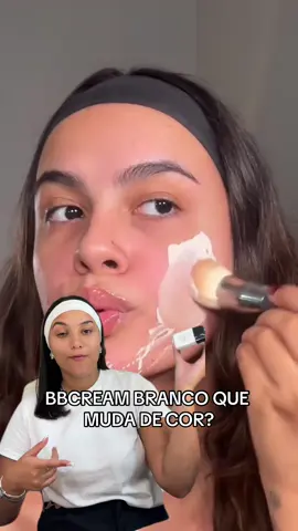 Algumas ressalvas:  1 - não é protetor, é bbcream com fps. 2 - vi alguns testes em pele retinta e NÃO funcinou. O que mostra que o produto não se adapta a todo tipo de pele. Faltou pensar que o Brasil é gigantesco e tem uma variedade de tons imensa. Salvo isso, o produto realmente muda de cor e se adapta. Se quiserem, acho que vale a pena ir na Boticário gg e testar na pele antes de levar  #gatagarota #autocuidado #cuidadoscomapele #dicasdebeleza 