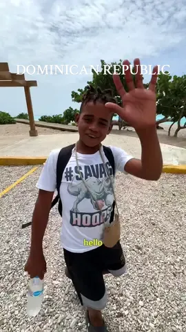todos los dias le doy gracias a Dios por las oportunidades que me da, pero hoy especialmente le di gracias a Dios por poner a steven en nuestro camino, despues de tantas bendiciones poder ayudar a alguien que quizas lo necesite mas que nosotros fue la bendicion mas grande. Cualquier detalle o accion de ayuda que tengan con los demas, siempre siempre se les sera multiplicados. Te queremos steven, eres un niño muy brillante🌟