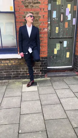 Happy Thursday 🕺