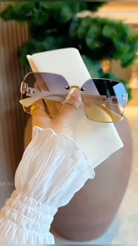 #Cermin mata hitam wanita #glasses #outdoor pelindung matahari #driving keperluan #fashion cermin mata hitam #UV perlindungan#fyp #foryou #goodthing #Berkongsi #tiktok 