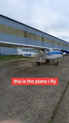 this is the beautiful cessna 152 that I fly for private pilots licence 👍 #aviation #avgeek #a320 #boeing #737 #737simulator #plane #microsoftflightsimulator2020 #planes #fyp #foryoupage 
