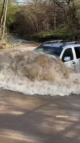 One After The Other…😂🤦🏻‍♂️ #Failed #Fyp #Flooded #FordCrossing #waves #splash #toofast #BENGREGERS #satisfyingvideos #fy #unbelievable #fun #entertainment #crazy #cars #fy #automotor #car (Youtube: BENGREGERS)