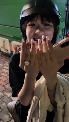 Quá đẹp , quá dễ thương 🙂 @người đẹp phú lợi 🤓 #nails 