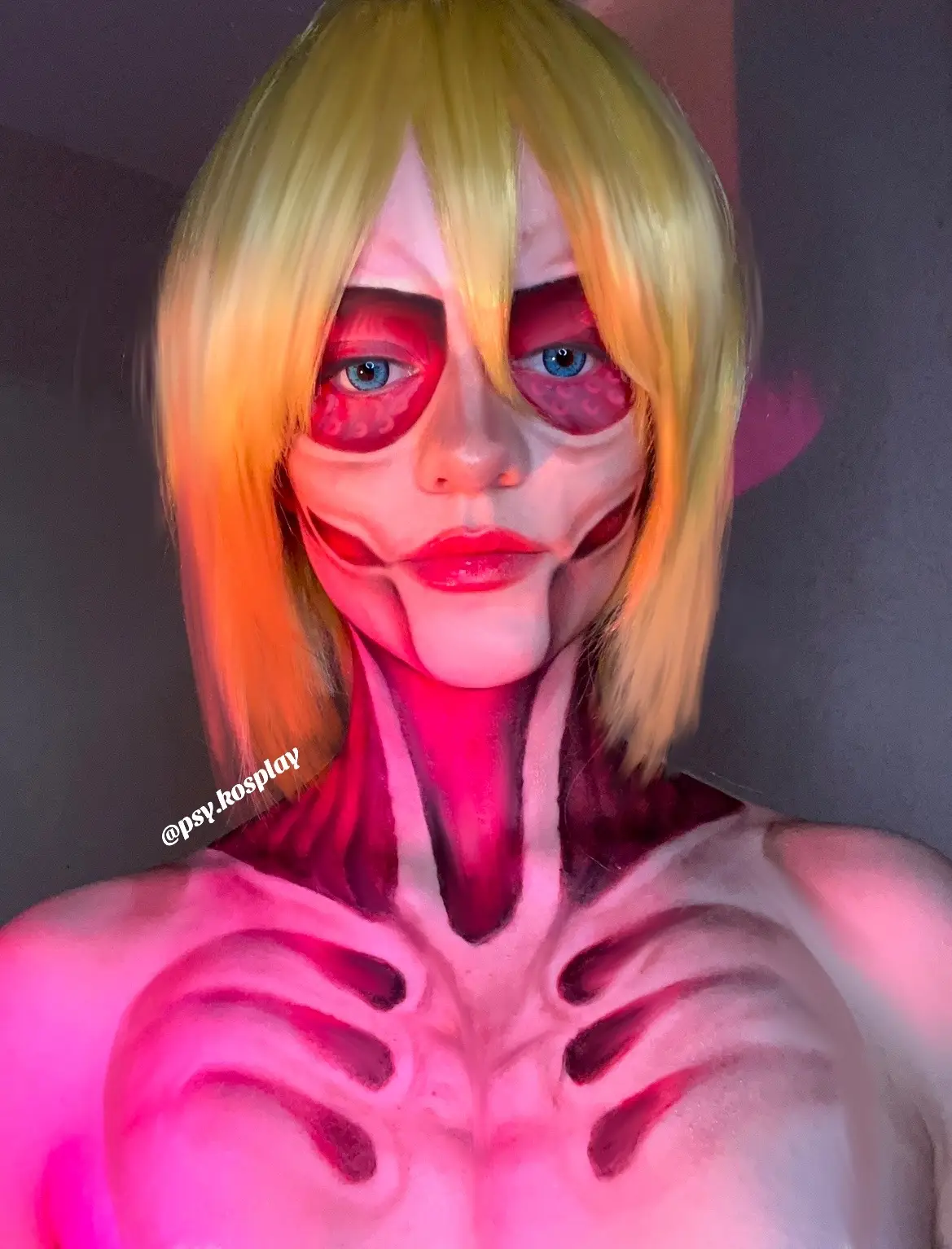 Tysm for 5k likes on my female titan cosplay video🤭 #femaletitan #cosplay #cosplayer #outofcosplay #cosplayervscosplay #snk #aot #snkcosplay #aotcosplay #AttackOnTitan #shingekinokyojin 