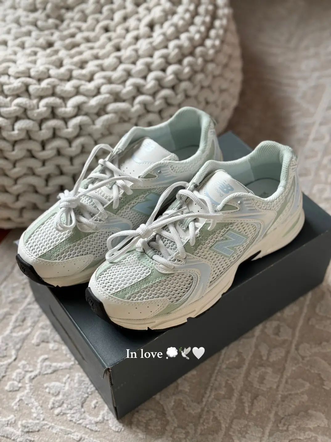Countless ways I plan to style these 💭🫧🦋🍋‍🟩🕊️ @New Balance #newbalance530 #summersneakers #sneakerunboxing #unbox #unboxwithme #sneakerhead #sneakergirl #pinterestgirl #viral #sneakercollection #trends 