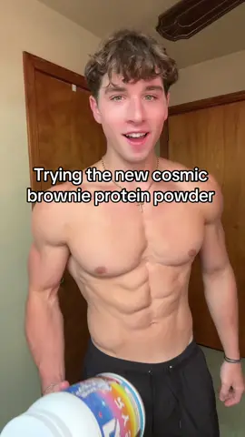 Trying the viral cosmic, brownie protein powder 
