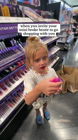 Shes always down for sephora and zara as long as she doesnt have to pay 😭😂 will never change and thats ok lil mama ❤️👯‍♀️ #bestiegoals #sephora #momdaughter #sephoraliplooks #urbandecay 