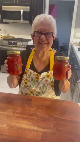 Sugo di Pomodoro (Tomato sauce)  Mama’s famous recipe, a simple and rich homemade tomato sauce is a summer essential in our home.  #tomatosauce #sugo #sauce #tomato #tomatoes🍅 #italiancooking #southernitaly #italy#cook #cooking #chef #sandiego #california #super_italy #italia