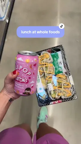 i love you whole foods and could walk around in here for hours!!!! #wholefoods #wholefoodsmarket #olipop #grocerystore #groceryshopwithme #grocerysushi #sushi #wholefoodshaul 
