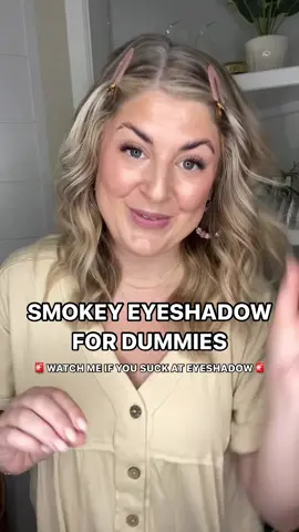 NOT another eyeshadow tutorial that you can’t do.🙌🏼 You CAN do eyeshadow, even smokey eyeshadow! You just need to FOLLOW ME for the easiest eyeshadow tutorials with stunning results!👏🏼 Comment EYESHADOW for the details on this stunning look!⤵️ #easyeyeshadow #easyeyemakeup #eyemakeuptutorial #eyemakeuplook #eveshadowtutorial #eveshadow #beginnermakeup #shimmereyeshadow #makeuptipsandtricks #makeuptutorialforbeginners #over30 #matureskinmakeup 