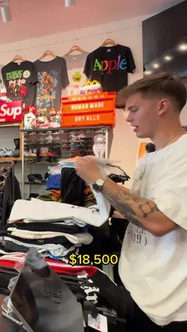 NEW YOUTUBE VIDEO IS LIVE 🔥 LINK IN BIO  We ship worldwide www.Heatarchive.com 📦 Link in bio  Always buying in store! 1593 N High St. Columbus, Ohio 43201 • • • #ig #explore #reels #fyp #buy #explorepage #negotiation #sneakers #coinflip #heatarchive #jordan1 #nikesb #viral #video #shoes #sneakerhead #youtube #fyp #foryoupage #dunks #buyout #instagram 