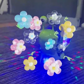 This interactive toy is one of the best I bought. My 5-month-old baby loves it so much 🥰🥰🥰 #crawlingsnail #musictoy #toy #educational #ledlights #interactivetoy #gift #child #kidsgift #babylove 