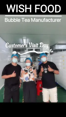 Welcome customers from Nepal come to visit our factory🧋  🇨🇳Our factory is large in scale and has a wide variety of products 🍹We can provide you with better service and higher profit 💬Please contact me for more information