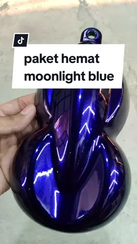 paket cat moonlight blue, warna birunya tajam dan ada efek ungunya juga