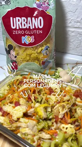 Macarrão sem glúten, colorido e saudável: perfeito para as crianças! Saiba mais em www.urbano.com.br/macarrao-kids-com-legumes  🎥@JANNA NUTRI 🍉  #criancas #infantil #receitaparacriancas #alimentacao #alimentaosaudavel #semgluten #receitasemgluten #receita #receitas #receitassemgluten #macarraosemgluten #almoco #jantar