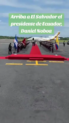 #EnDesarrollo| El presidente de Ecuador, Daniel Noboa, ha llegado a El Salvador, para participar en la ceremonia de Investidura Presidencial del 1 de junio. #LoÚltimo #investidurapresidencial #cmdsv @@Luis Escobar 