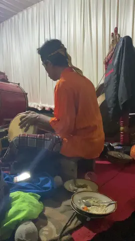 Kendang kidal e banyuwangi 🤭😂 #youpz #youpz #musicbanyuwangi #fyp #musicbanyuwangi #gandrung_banyuwangi #gandrungterob 