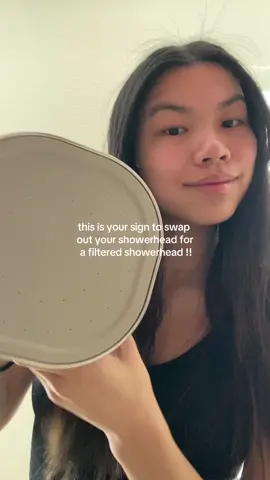 filtered water heads are a NEED !! @KNOW BEAUTY created the best filtered water head and its so easy to install ! #fyp #foryou #knowbeauty #knowbeautypartner #grwm #showerhead #showerroutine #shower