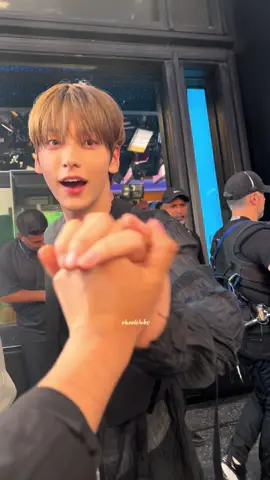 my tubatu you guys are my home and have made me the happiest girl in the world.. i love you so much 😭🫶🏼 @TOMORROW X TOGETHER  #txt #yeonjun #soobin #hueningkai #beomgyu #taehyun #moa #gma #nyc #actpromise 