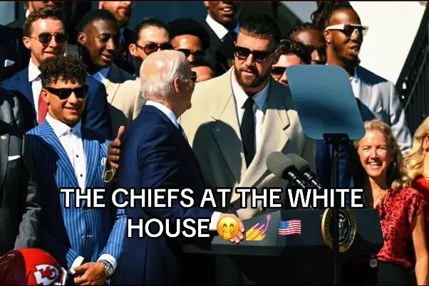 biden in a chiefs helmet had me ROLLING #chiefs #whitehouse #kansascity #taylorswift #swifttok #taylorsversion #tsttpd #thetorturedpoetsdepartment #swiftie #traviskelce #taylorswifttraviskelce #torturedpoetsdepartment #taylornation #tayvis #biden 