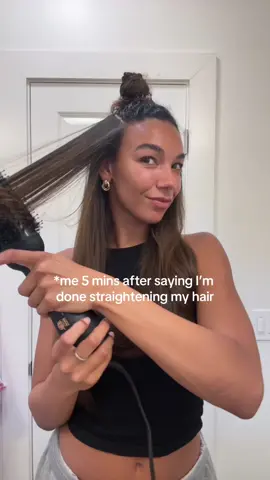 My @amika blow out tool just makes it TOO easy !!💁🏽‍♀️💁🏽‍♀️💁🏽‍♀️