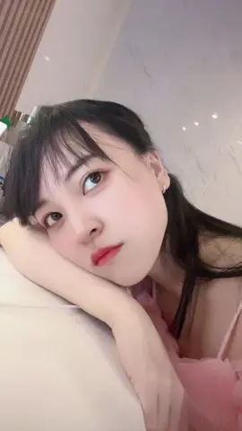 Anh ơi cứu em😰😰😰