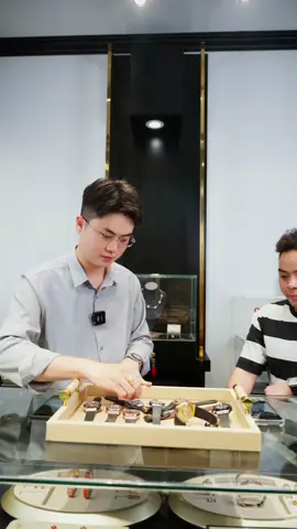 Giới thiệu anh em các mẫu H.L có sẵn mới về nhà e #tswatch @Hoàng Watch Luxury @Hoàng - TS Watch @Hoàng Giang Watch Luxury 