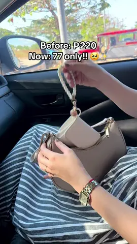 Replying to @barbie sinatra ᥫ᭡. check out now while it’s on super sale! 🤭 #fyp #foryou #wallet #walletforwomen #miniwallet #compact #coinpurse 