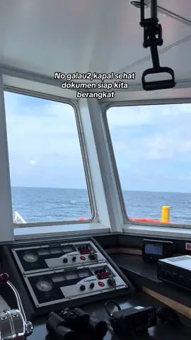 Permiisi lewat pulau bawean💨✌🏻 #kapallaut #lewatberanda #fypシ゚viral #storylirik_pelaut 
