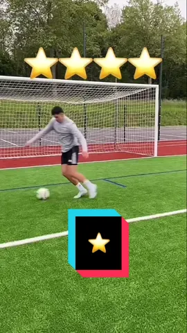 How many ⭐️ can you get? FOLLOW US ON INSTAGRAM (link in bio) “twinsparis6” ON IG giveaway soon 👀 #Soccer #football #challenge #athlete #training #ball #ballmastery #futbol #messi #soccertraining #footballtraining #twinsparis6 