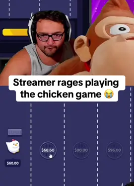 Streamer rages playing the chicken game 😭 Play now in Roobet 