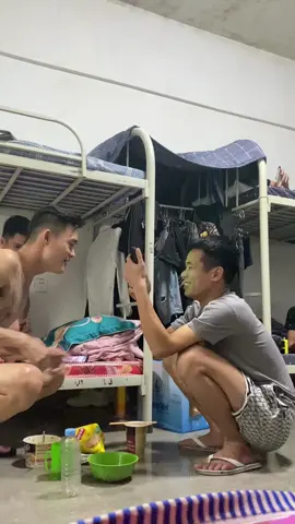@Hữu Hùng😉 