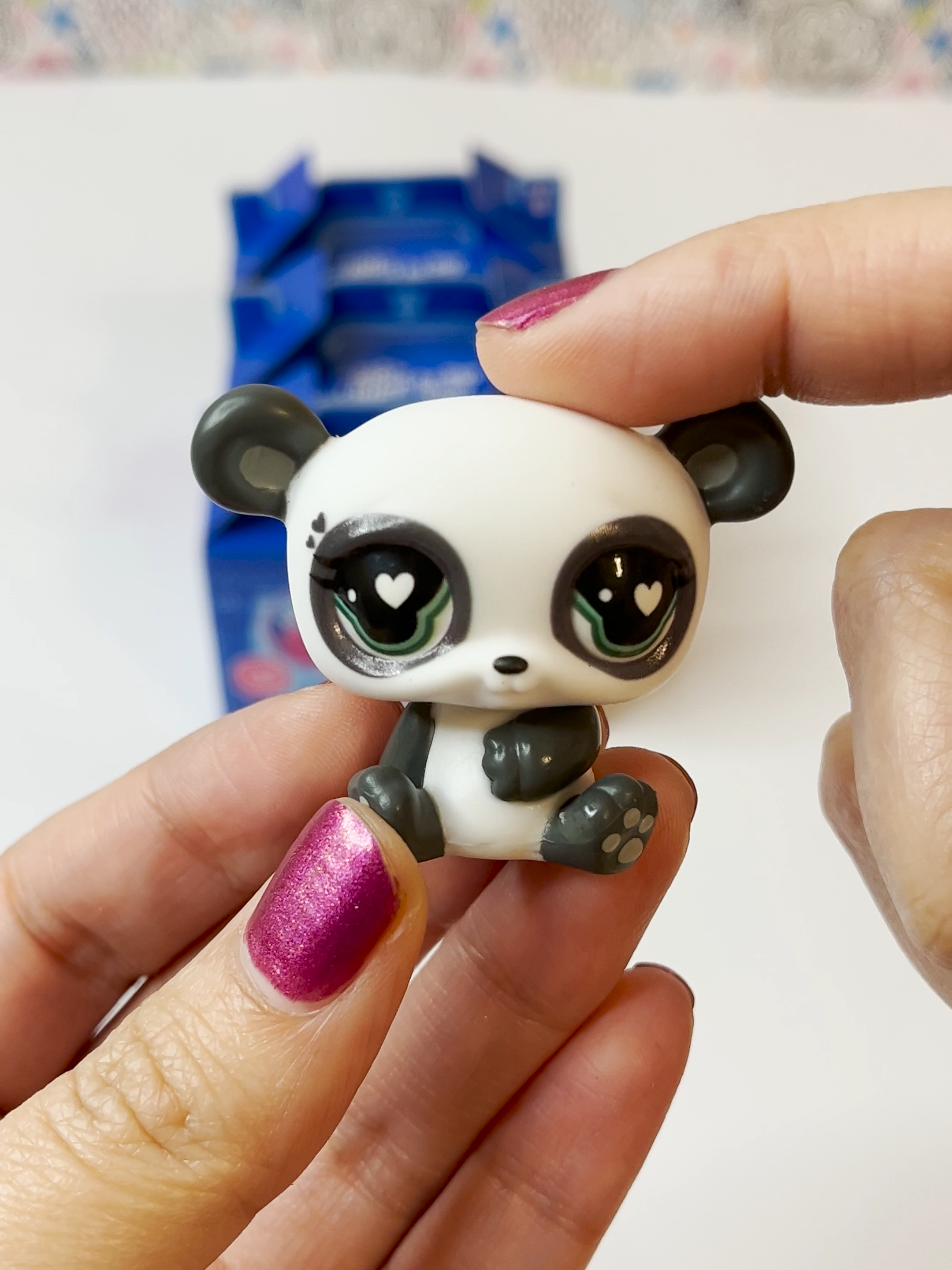 Littlest Pet Shop LPS Pet Surprise Series 1 Blind Box #littlestpetshop #lps #lpscollector #toycollector #unboxingtoys #toyunboxing