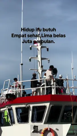 Hhh #pelautpunyacerita #sailor_quotes #pelautindonesiatiktok #storypelaut #pelautmuda #fyp #4u #masukberandafyp 