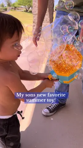 A little fun in the sun with our bubble gun ☀️  #MomsofTikTok #toddlersoftiktok #toddlerfun #summerbreak #summerfun #tiktokshopsummersale #foryou #trending #viral 