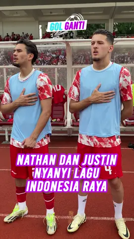 Momen Nathan Tjoe-A-On dan Justin Hubner menyanyikan Indonesia Raya. #justinhubner #nathantjoeaon #timnasindonesia 