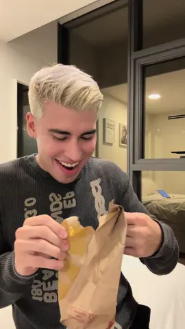 Final inesperado …… #ladivaza 😂 #mcdonalds 
