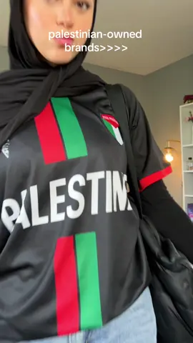 SUPPORT PALESTINIAN-OWNED BUSINESSES. this jersey from @Viva PS is actually fire, and they donate their profits to falastine 🥹 hijab from @diamantescarves who also donates profits from their sweaters to falastine 🫶🏽 #fy #support #palestine #viral #muslimtiktok #foryou 