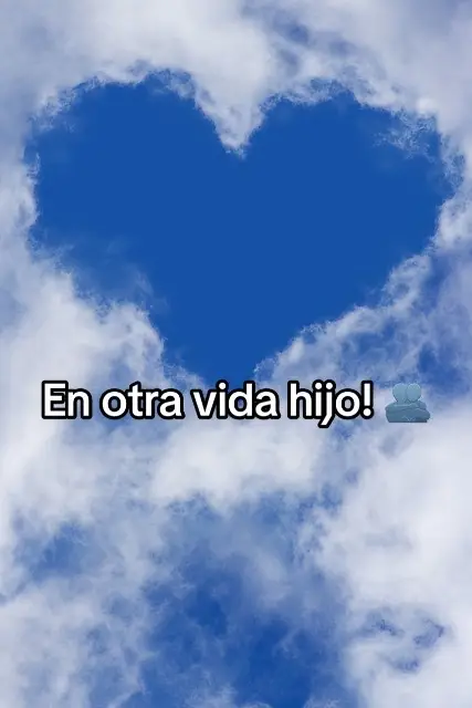 Esa fue nuestra última salida juntos, ese día donde apesar de estar contento por compartir con nosotros tambien sentias cansancio por tu enfermedad; decidí irme nuevamente porque como siempre espere darles lo mejor y para poder estar cada vez que me necesitaras. Recuerdo que 3 días antes de ese 28 de mayo de 2020 me dijiste que tenias un dolor muy fuerte de cabeza, pero como ya habias superado muchas veces el mismo dolor y varías caídas, yo seguía creyendo que sería igual. Mi mamá me llama para avisarme que te tuvieron que sacar al hospital luego porque ya estabas muy mal y fue cuando poco a poco te ibas desmejorando, ERAN días donde estabamos en pandemía y mi preocupación se aumentaba. Ya al notar que no podías escribirme, ni llamarme le pedi a mi mamá que te colocara mis audios dandote fuerzas para seguir y en respuesta mi madre te dijo que me saludaras en una nota de voz “yova es el niño, cual niño? Dennys pues! Ahh hola hijo, coño papi estoy malito, Dios te bendiga te quiero mucho”. Escuchar tu voz lejana y con dolor me causó frustración de no poder estar como debía pero que solo Dios me entendía. El dia que estuviste en el hospital no habían camilla y mi mamá a pesar de que no estaban juntos como relación siempre te apoyo y me apoyo como hijo para que pudieras estar mejor, y entre sus brazos te tuvo con el dolor insoportable que tenías porque así lo describe mi mamá, tú seguías esforzándote ante tanto dolor.  Estaba con mis amigos con los cuales vivía (pandemia) y de casualidad le dije a mi amiga que me estaban llamando pero que contestará ella, solo al ver su rostro con aquella llamada sabía que algo malo había sucedido, y era lo que no esperaba porque la distancia y mi corazón no lo iban a aceptar. Mi amiga con una profuda tristeza me dice amor (me abraza) tu papi fallecio 💔😭, en ese momento mis gritos y mi alma se había partido en dos mil pedazos.  Estaba en Colombia, viviendo una pandemía que nos afecto a TODOS pero sobre todo a los que perdimos a nuestros seres queridos y sin poder nisiquiera darle un último adiós.  Me toco ver a mi papá en un ataúd desde un celular y hasta el sol de hoy sigo recordando, y por siempre al padre amoroso y bello que fue conmigo. TE AMO MI VIEJITO Y SIEMPRE TE VOY A AMAR.  NOS VEMOS EN OTRA VIDA VIEJITO. 💔🫂