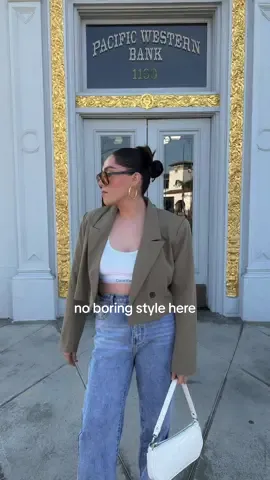 NO BORING STYLE HERE! 🙋🏻‍♀️ #fashion #outfitideas #outfits #outfitinspo #dailyoutfits #dailyootd #dailyoutfit 