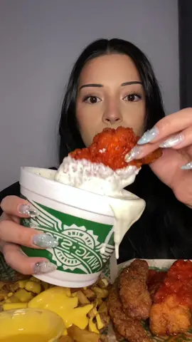 Wingstop mukbang ❤️ #eatwithme #fastfood #Foodie 