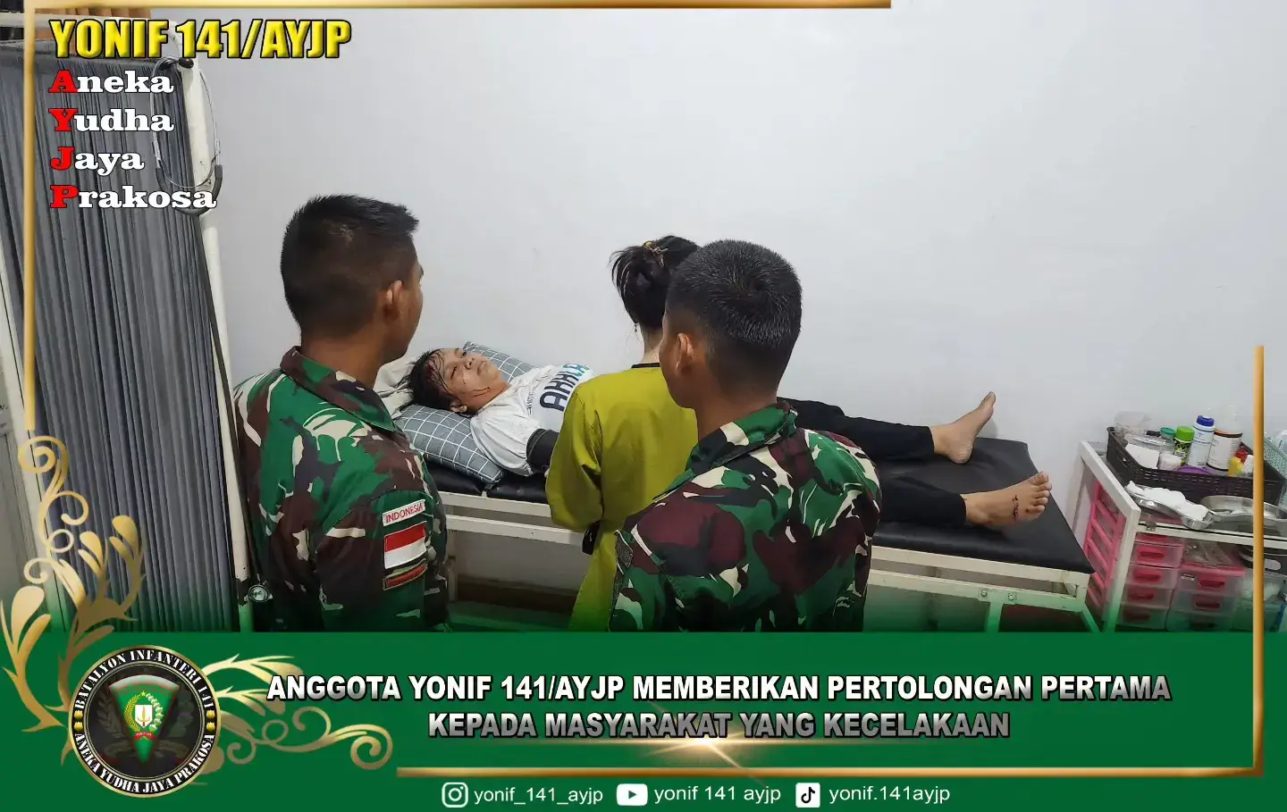 Aksi sigap Prajurit Yonif 141/AYJP membantu masyarakat yang mengalami kecelakaan. (02/06/2024). Mengamalkan 8 wajib TNI, Kesigapan prajurit yonif 141/AYJP dalam membantu masyarakat yang mengalami kecelakaan tunggal di jalan lintas di desa karang raja. Kronologi kejadian bermula pada saat Prada Ririn dan Prada zega saat hendak pulang dari melaksanakan dinas Ijin bermalam (IB). 