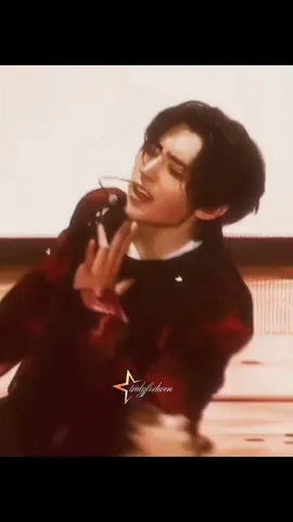 sorry for the messy edit :ʼ)  ||  #sunghoon #enhypen #fyp 