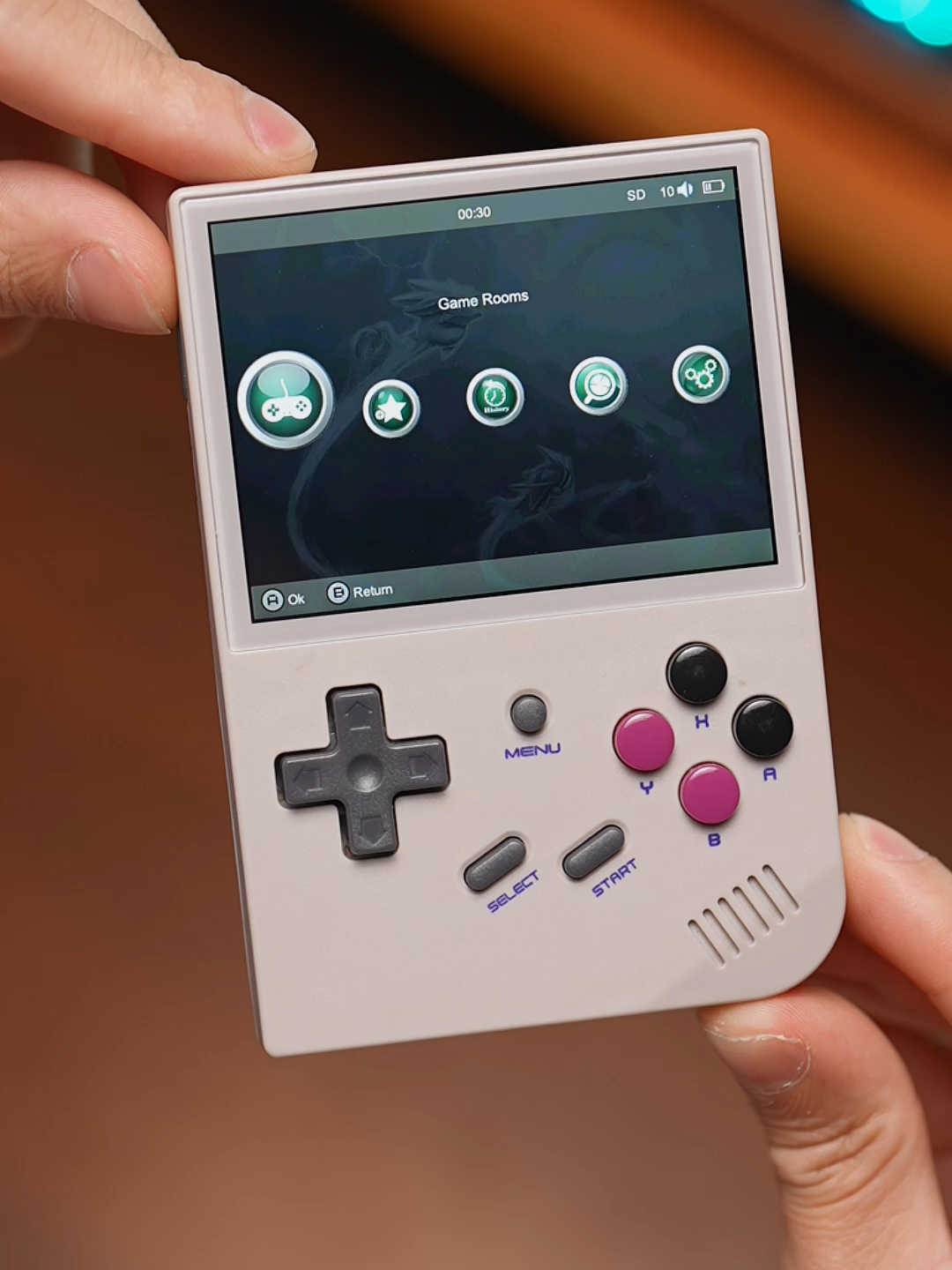 🎮✨RG35XX: pocket-sized retro gaming with tons of classics.Perfect for gaming on the go! 🚀💥#anbernic #rg35xx #rg35xxplus #handheld #console #gaming #gamer #retrogame #gamer