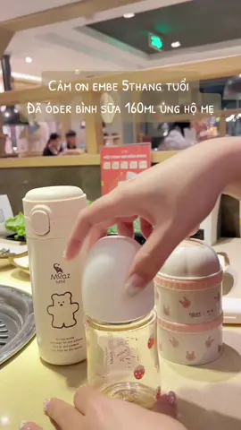 Mới 5thang tuổi em bé của mẹ đã biết ăn hàng uống sữa 🤣 #phasuachobe #mebimsua #landaulamme #trending #xyzbca #xuhuongtiktok #fyp #emdaumini 
